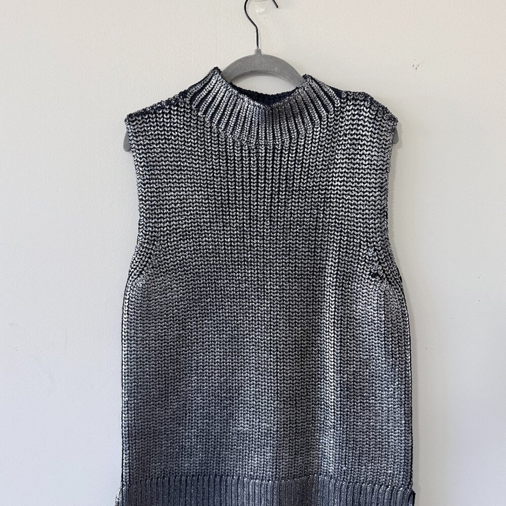Sleeveless Sweater